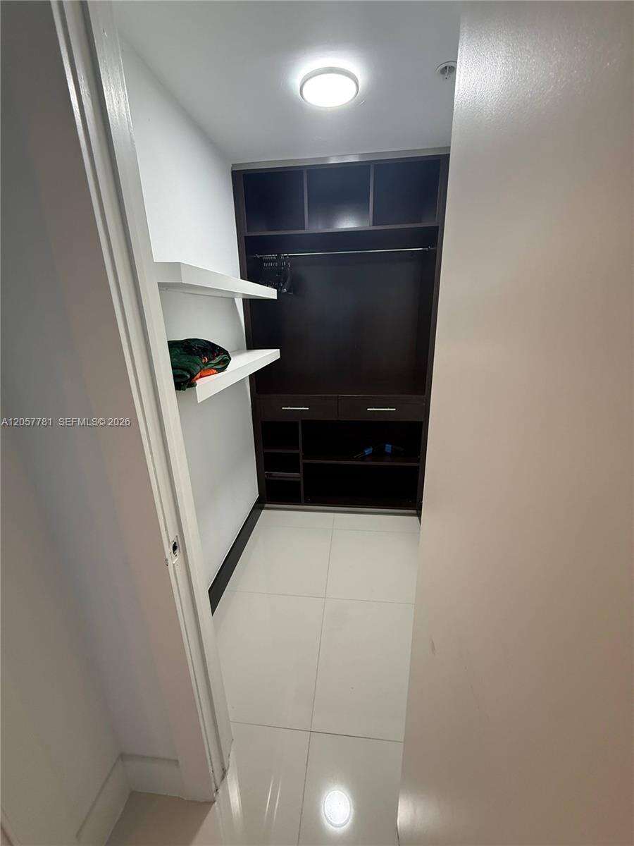 Infinity At Brickell at 60 13 St, Miami, FL 33130 - For Rent photo 28