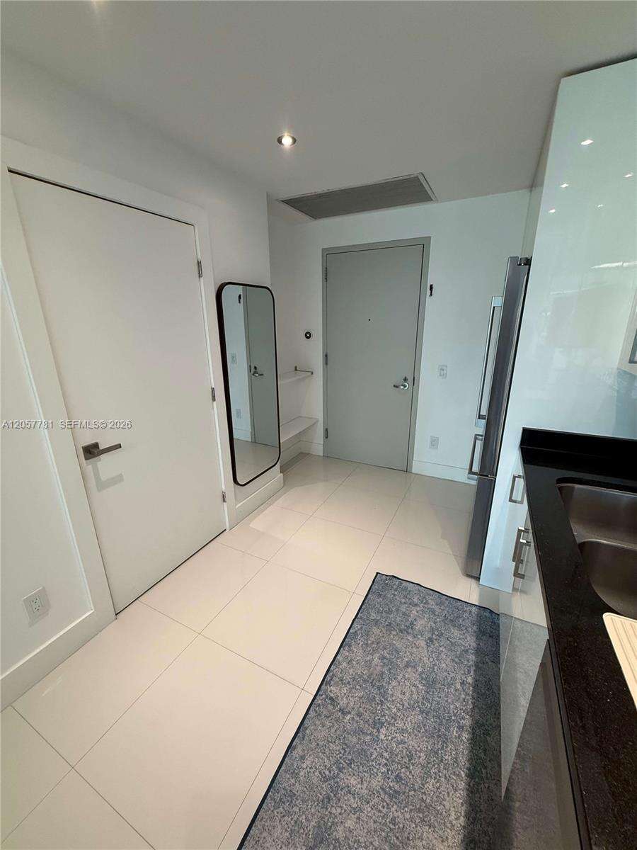 Infinity At Brickell at 60 13 St, Miami, FL 33130 - For Rent photo 4