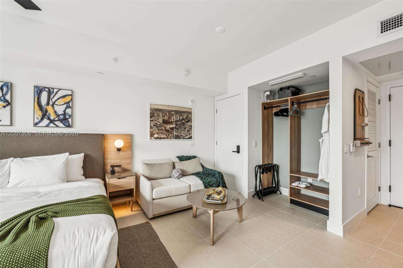 Natiivo | Gale Miami at 159 6 St, Miami, FL 33132 - For Rent photo 11