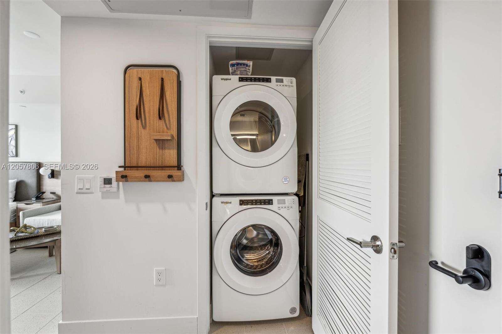Natiivo | Gale Miami at 159 6 St, Miami, FL 33132 - For Rent photo 12