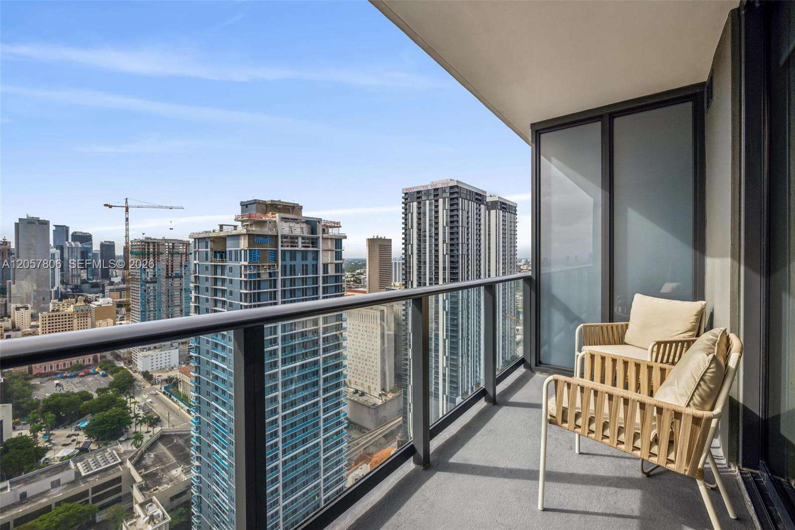 Natiivo | Gale Miami at 159 6 St, Miami, FL 33132 - For Rent photo 14