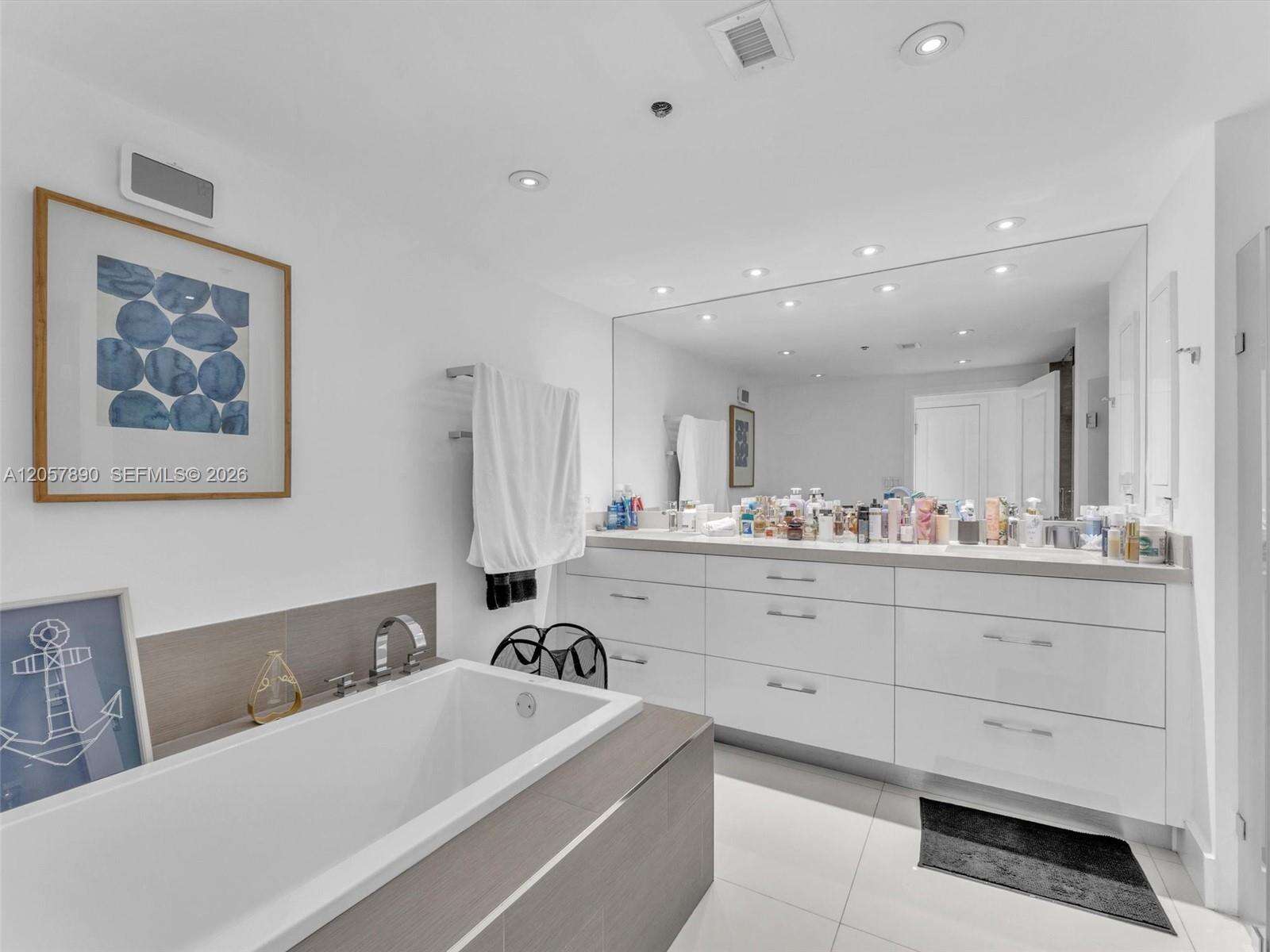 Turnberry Isle at 19707 Turnberry Way, Aventura, FL 33180 - For Rent photo 15