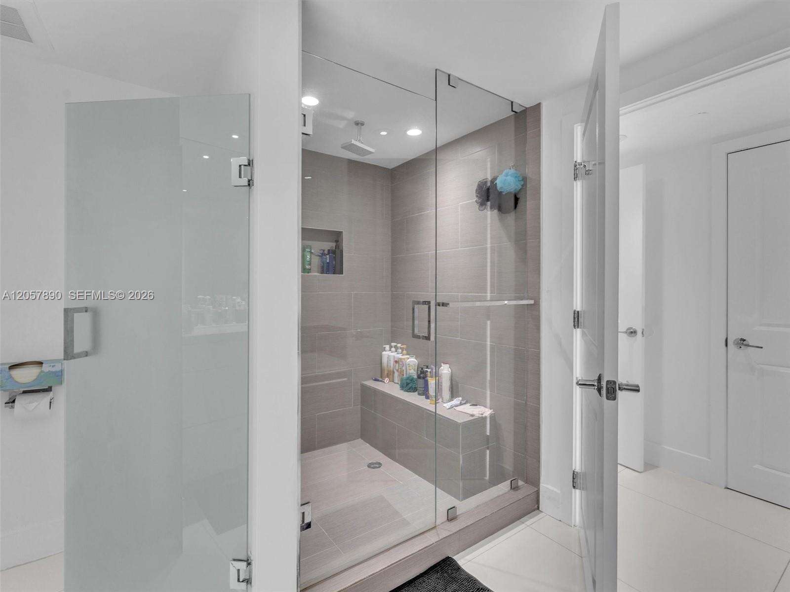 Turnberry Isle at 19707 Turnberry Way, Aventura, FL 33180 - For Rent photo 16