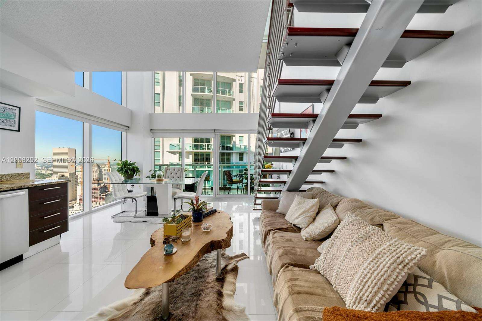Brickell On The River at 41 5 St, Miami, FL 33131 - For Rent photo 2