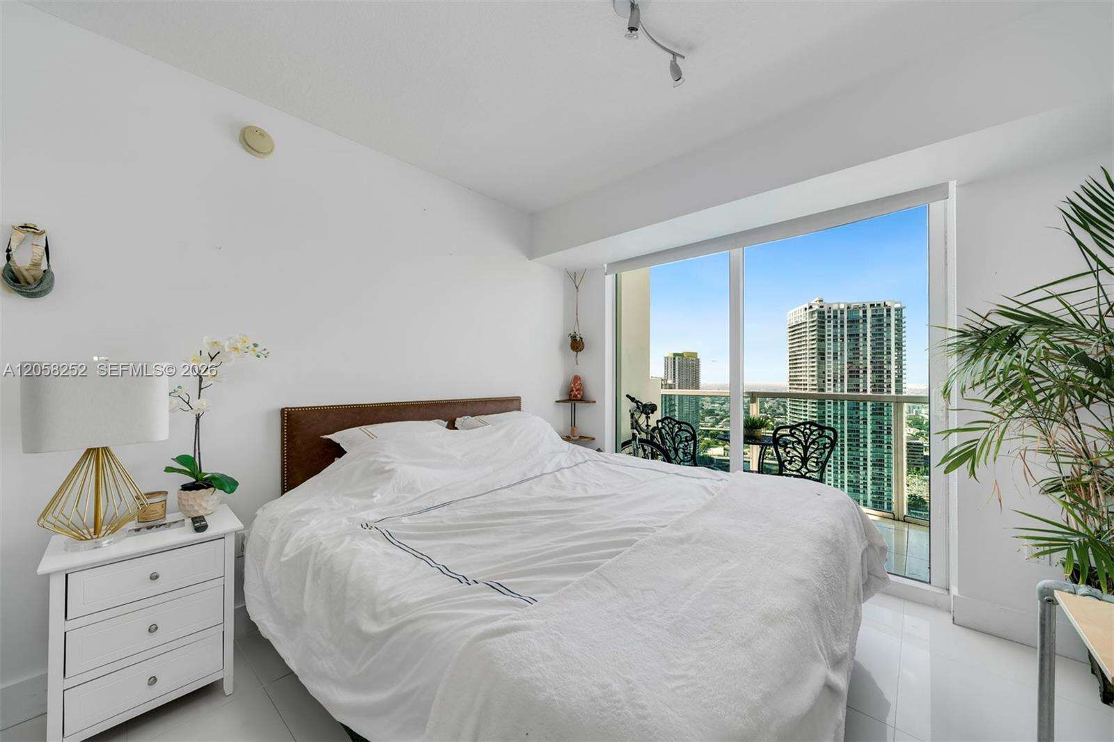 Brickell On The River at 41 5 St, Miami, FL 33131 - For Rent photo 16