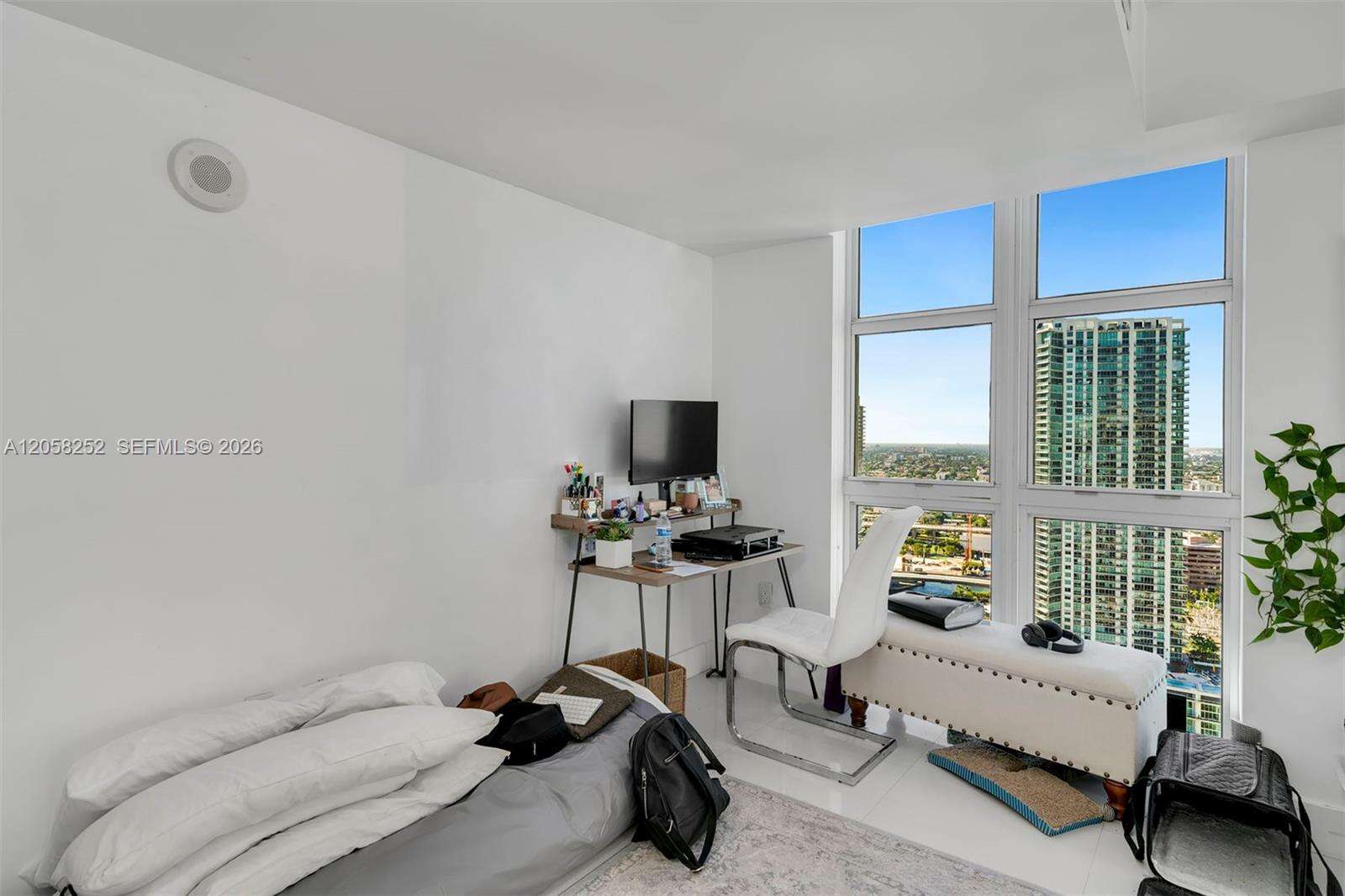 Brickell On The River at 41 5 St, Miami, FL 33131 - For Rent photo 20