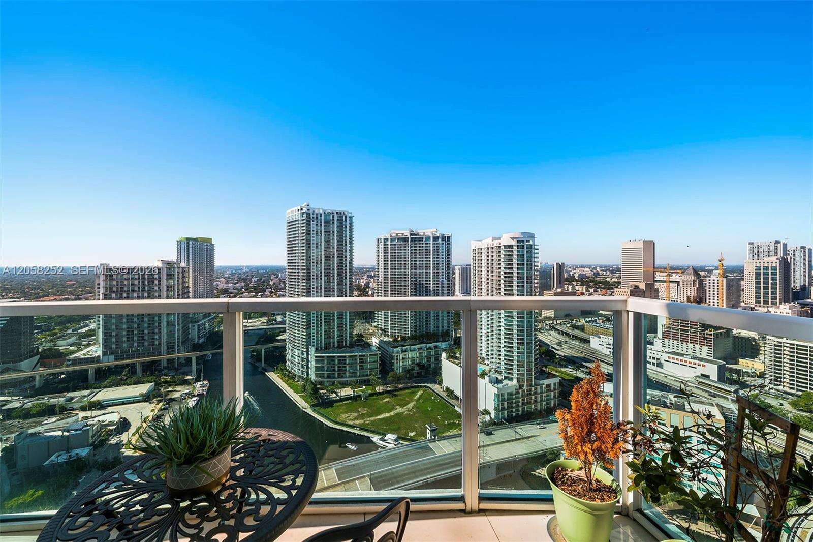 Brickell On The River at 41 5 St, Miami, FL 33131 - For Rent photo 27