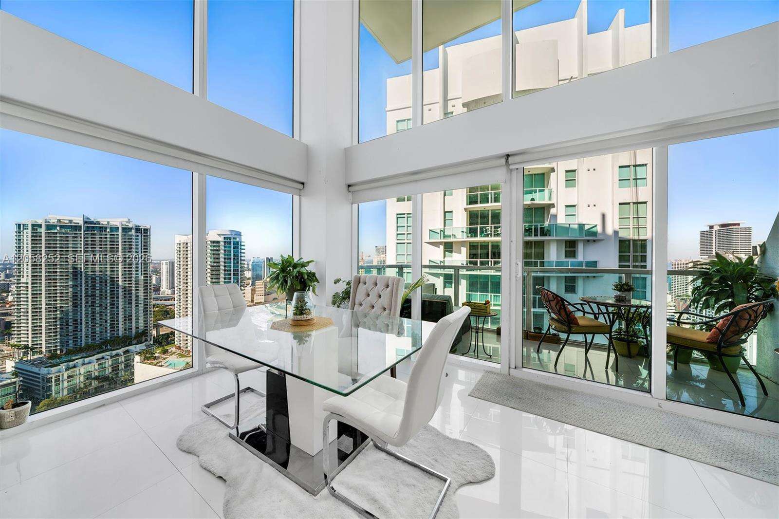 Brickell On The River at 41 5 St, Miami, FL 33131 - For Rent photo 6