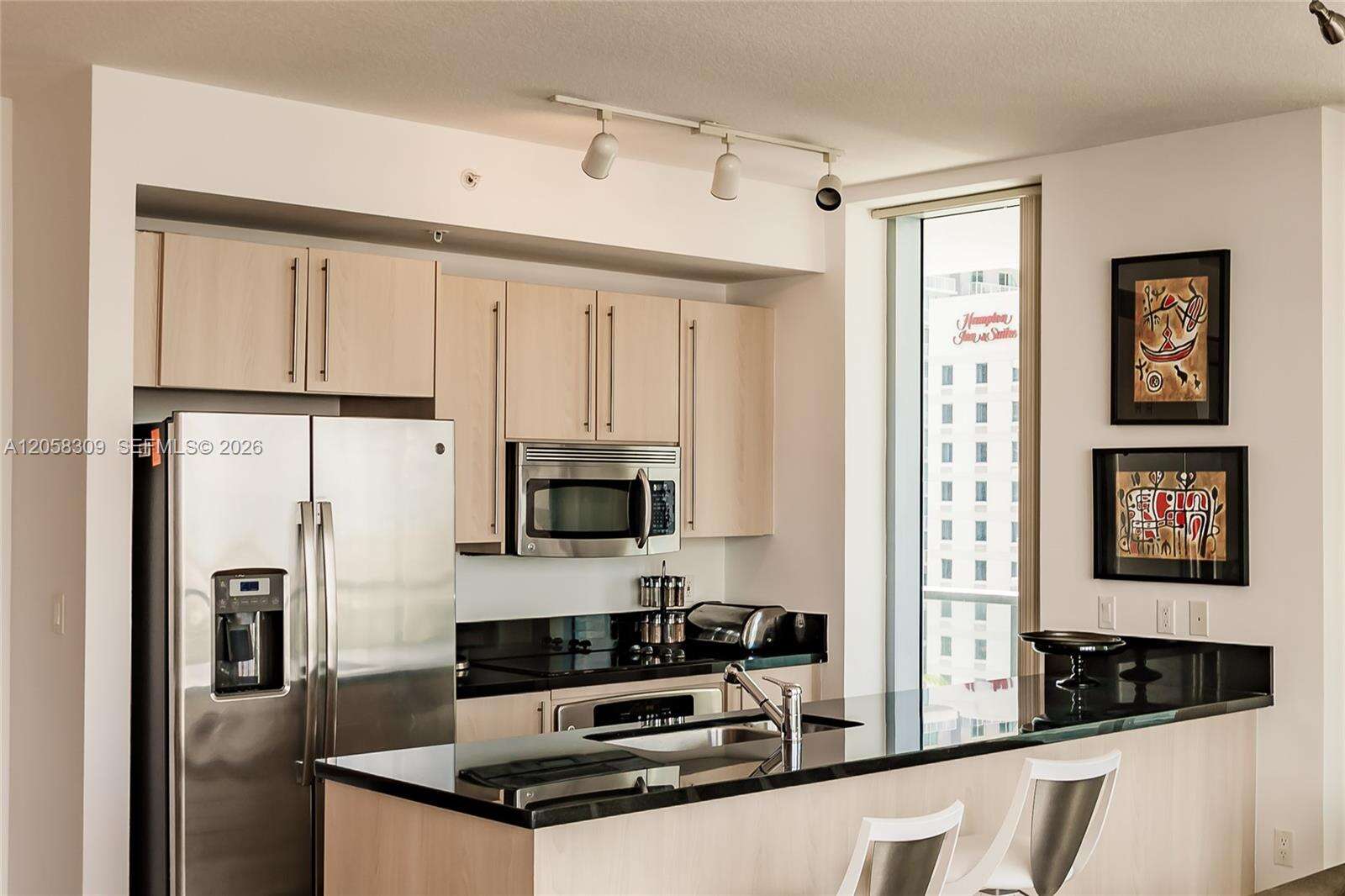 Axis On Brickell at 1111 1 Ave, Miami, FL 33130 - For Rent photo 11