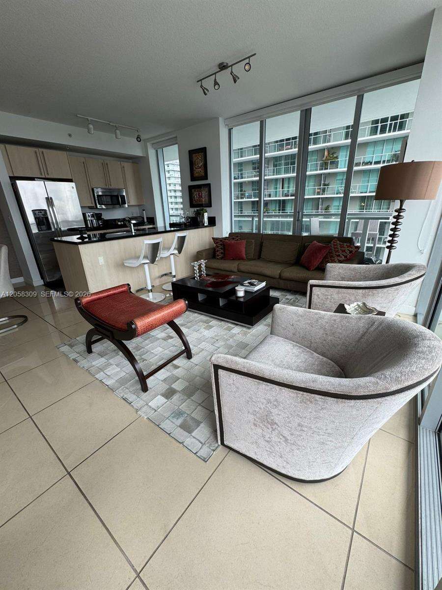 Axis On Brickell at 1111 1 Ave, Miami, FL 33130 - For Rent photo 5