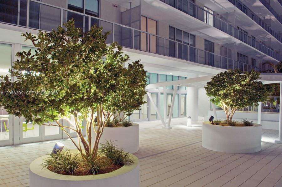 Axis On Brickell at 1111 1 Ave, Miami, FL 33130 - For Rent photo 42