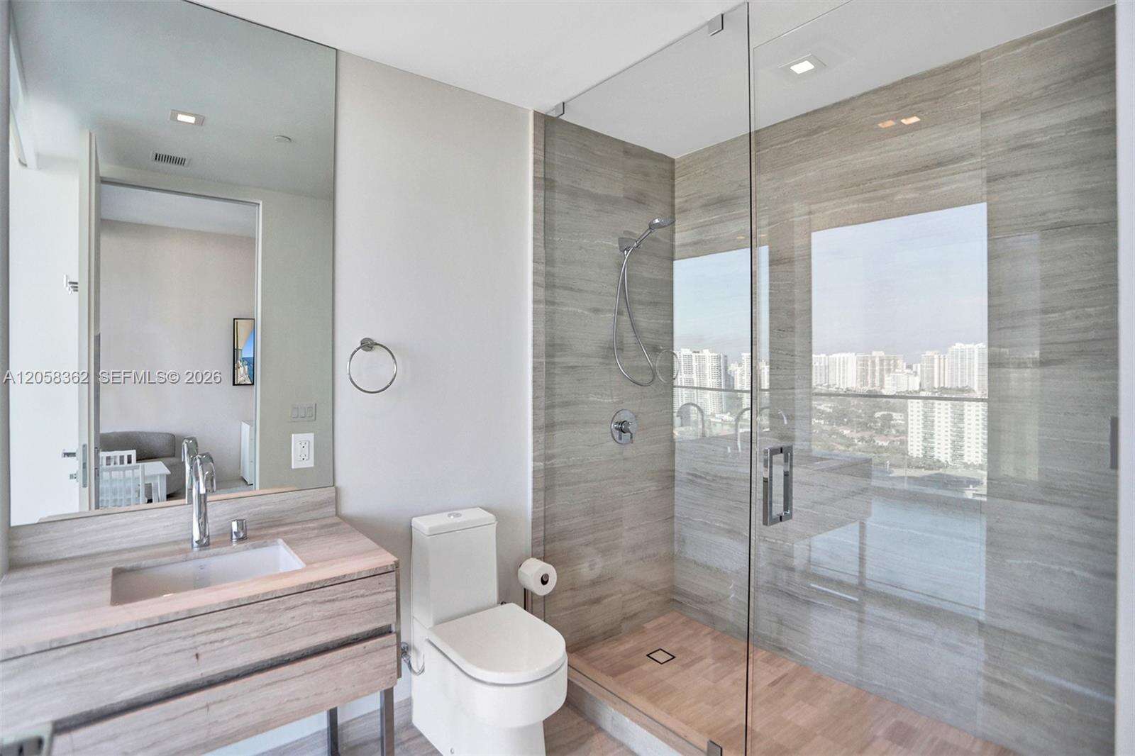 Armani Casa at 18975 Collins Ave, Sunny Isles Beach, FL 33160 - For Rent photo 47