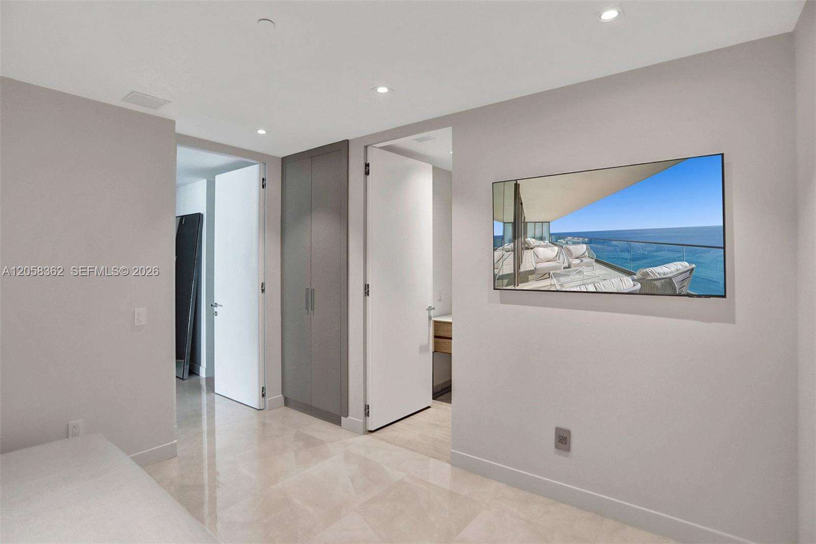 Armani Casa at 18975 Collins Ave, Sunny Isles Beach, FL 33160 - For Rent photo 50