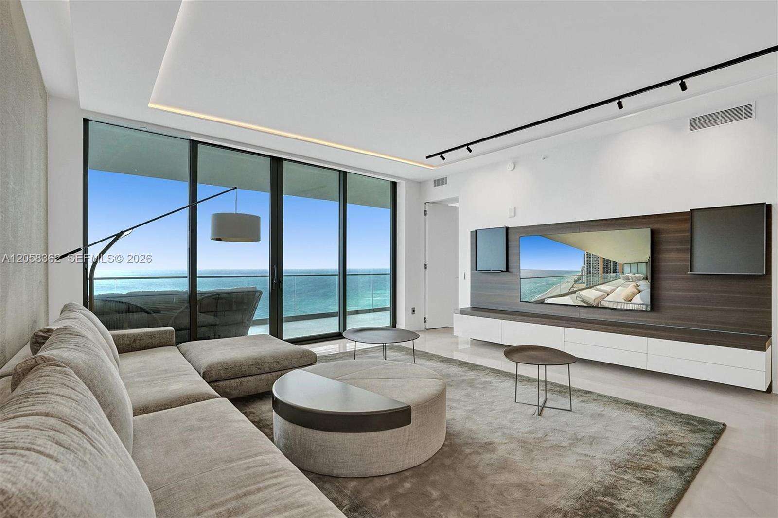 Armani Casa at 18975 Collins Ave, Sunny Isles Beach, FL 33160 - For Rent photo 6