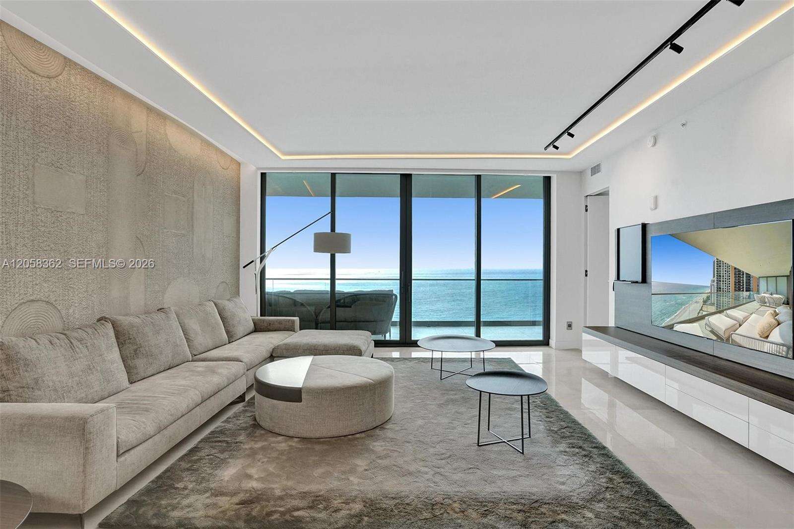 Armani Casa at 18975 Collins Ave, Sunny Isles Beach, FL 33160 - For Rent photo 7