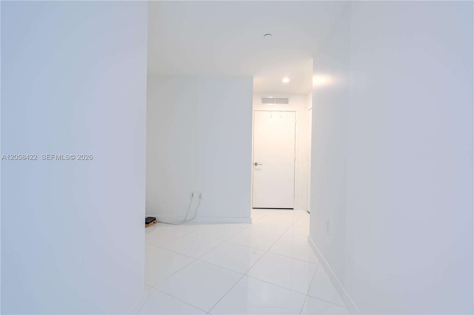 Paramount Miami Worldcenter at 851 1 Ave, Miami, FL 33132 - For Rent photo 20