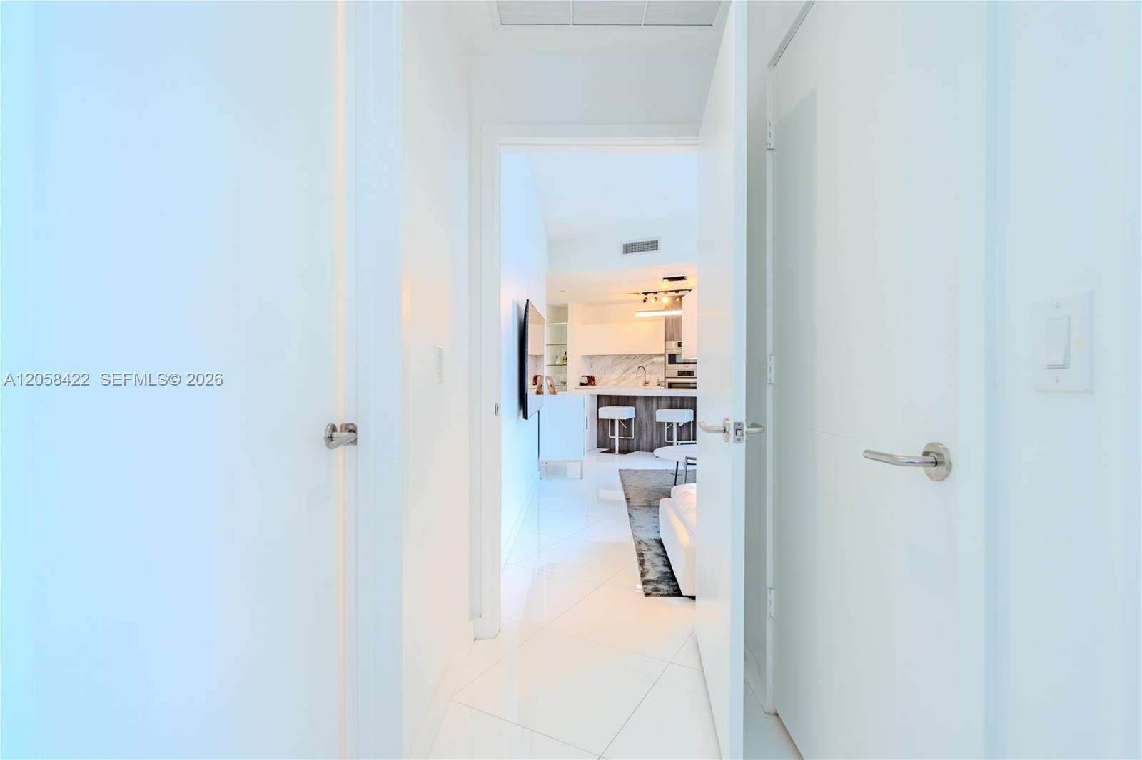 Paramount Miami Worldcenter at 851 1 Ave, Miami, FL 33132 - For Rent photo 22