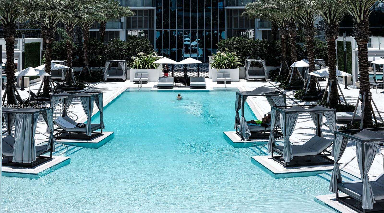 Paramount Miami Worldcenter at 851 1 Ave, Miami, FL 33132 - For Rent photo 26