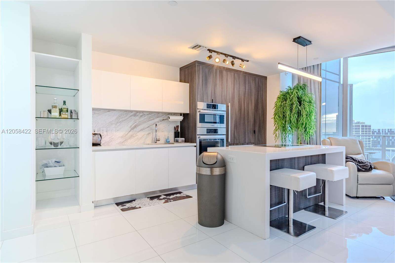 Paramount Miami Worldcenter at 851 1 Ave, Miami, FL 33132 - For Rent photo 6