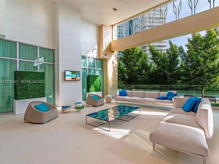 Parque Towers at 300 Sunny Isles Blvd, Sunny Isles Beach, FL 33160 - For Rent photo 3
