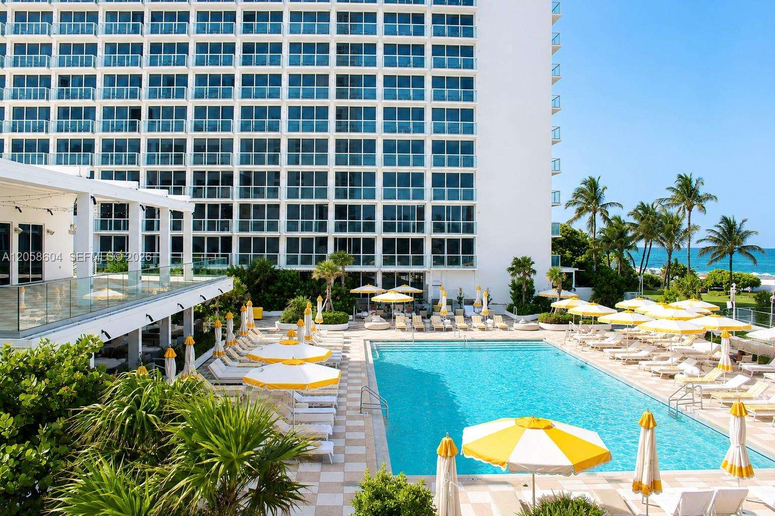 La Perla at 16699 Collins Ave, Sunny Isles Beach, FL 33160 - For Rent photo 24