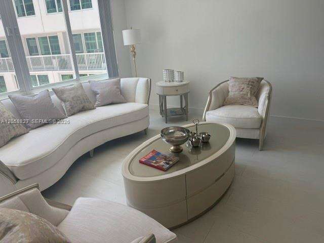 The Carriage House at 5401 Collins Ave, Miami Beach, FL 33140 - For Rent photo 27