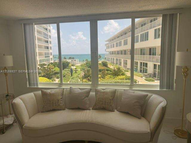 The Carriage House at 5401 Collins Ave, Miami Beach, FL 33140 - For Rent photo 29