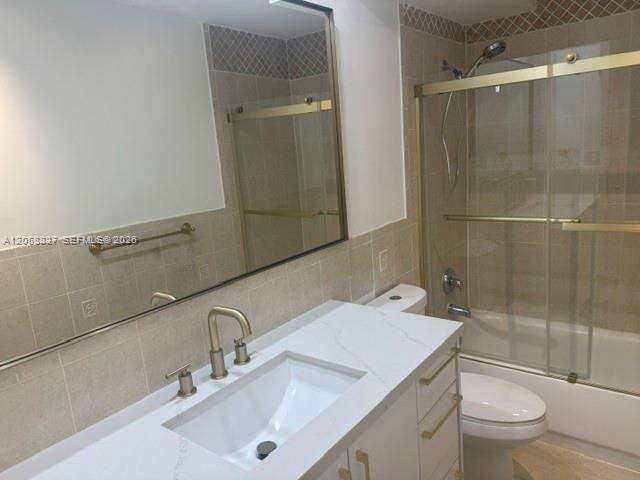 The Carriage House at 5401 Collins Ave, Miami Beach, FL 33140 - For Rent photo 40