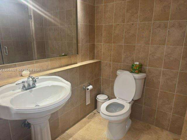 The Carriage House at 5401 Collins Ave, Miami Beach, FL 33140 - For Rent photo 43