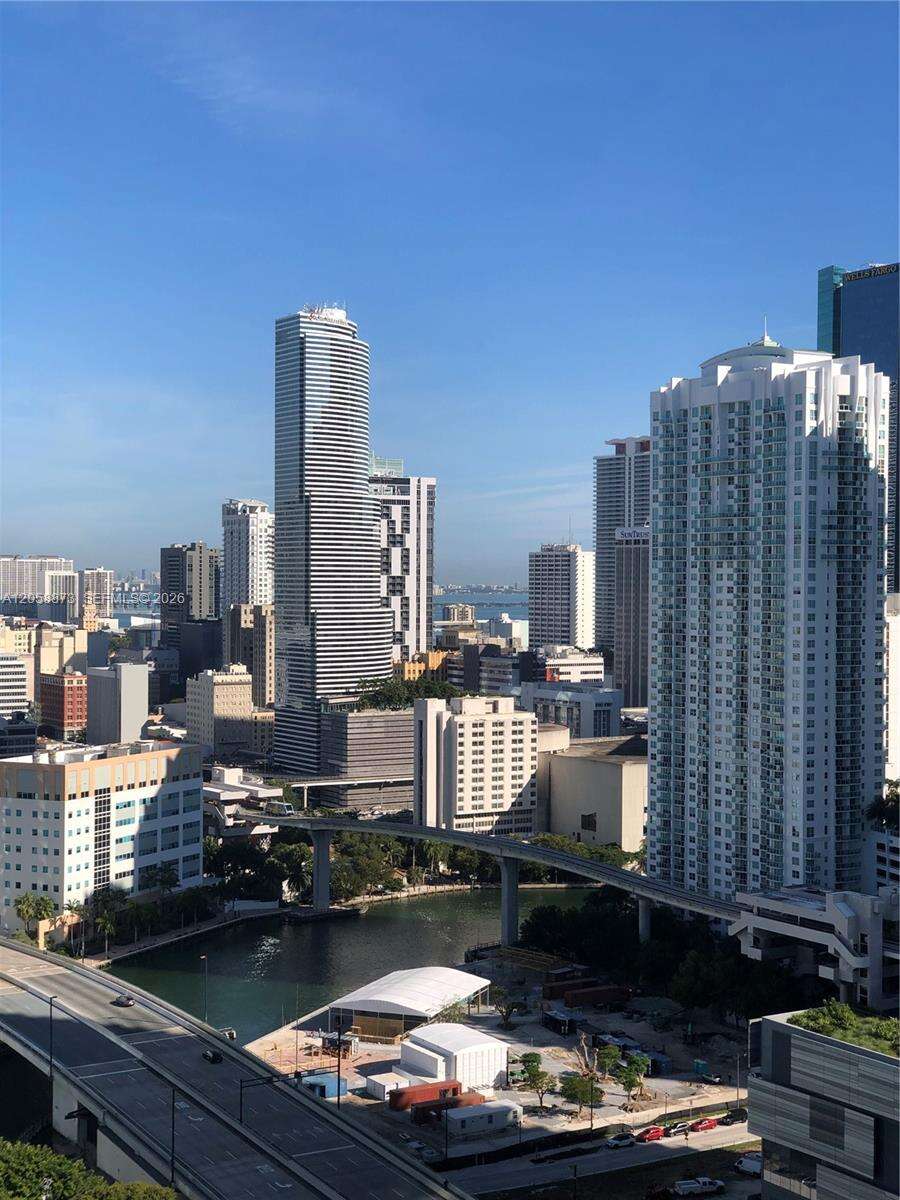 Rise Brickell at 88 7 St, Miami, FL 33130 - For Rent photo 21