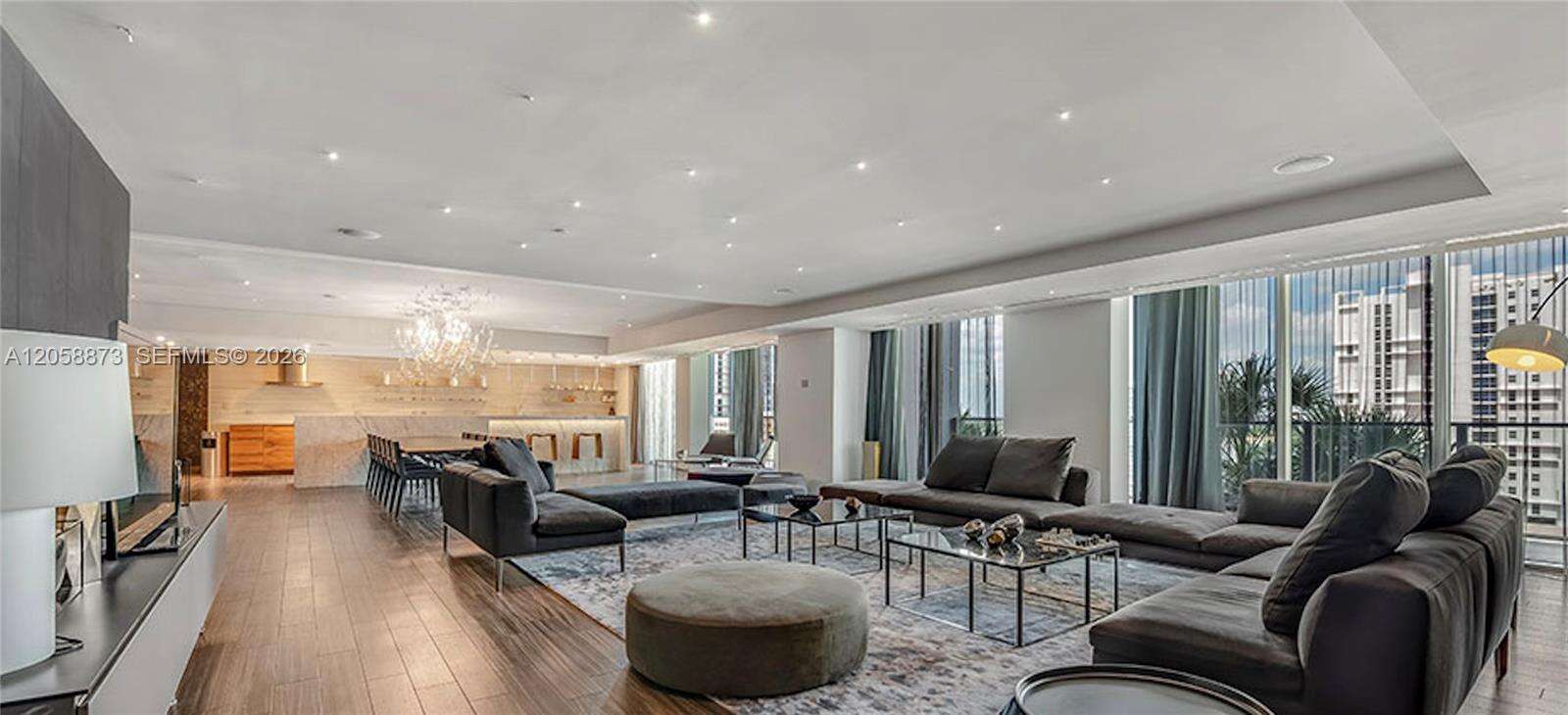 Rise Brickell at 88 7 St, Miami, FL 33130 - For Rent photo 27