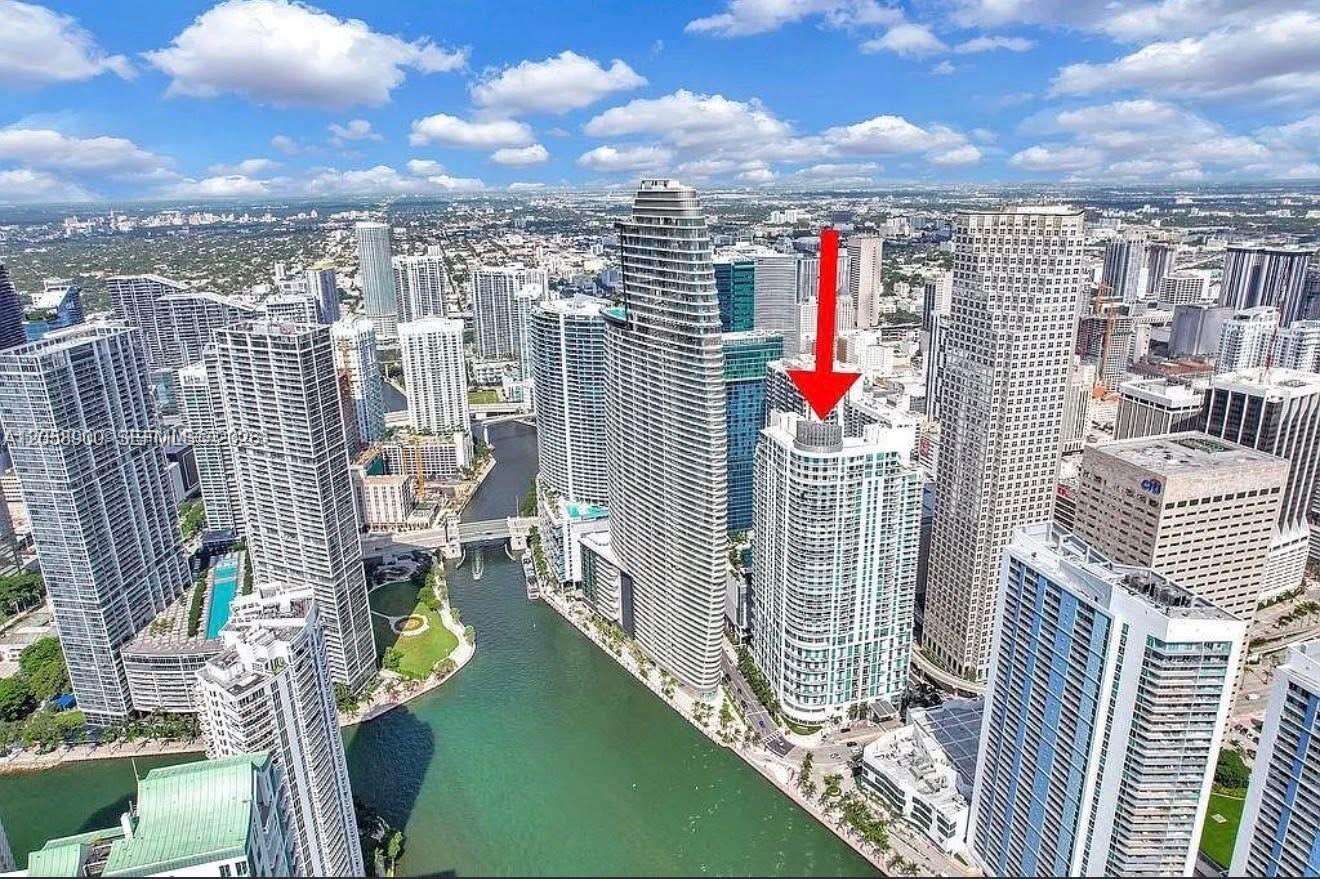 Met 1 at 300 Biscayne Blvd, Miami, FL 33131 - For Rent photo 17