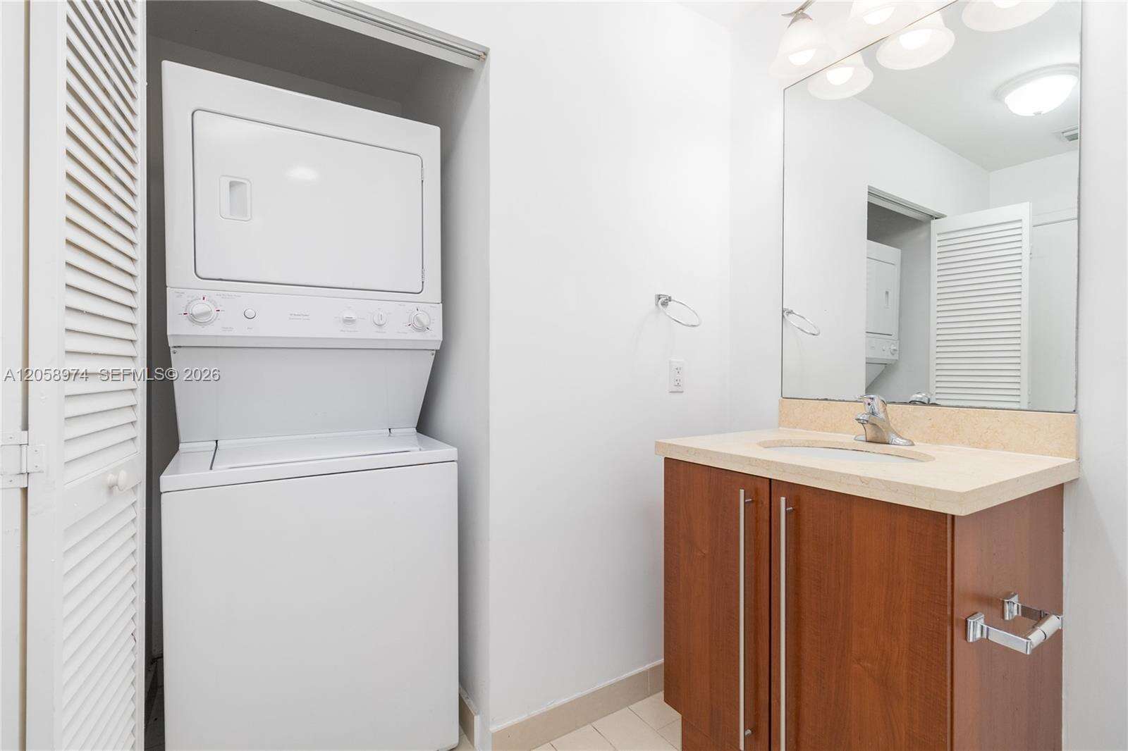 Axis On Brickell at 1111 1 Ave, Miami, FL 33130 - For Rent photo 14