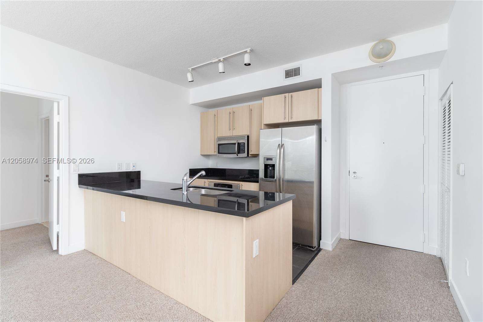 Axis On Brickell at 1111 1 Ave, Miami, FL 33130 - For Rent photo 3