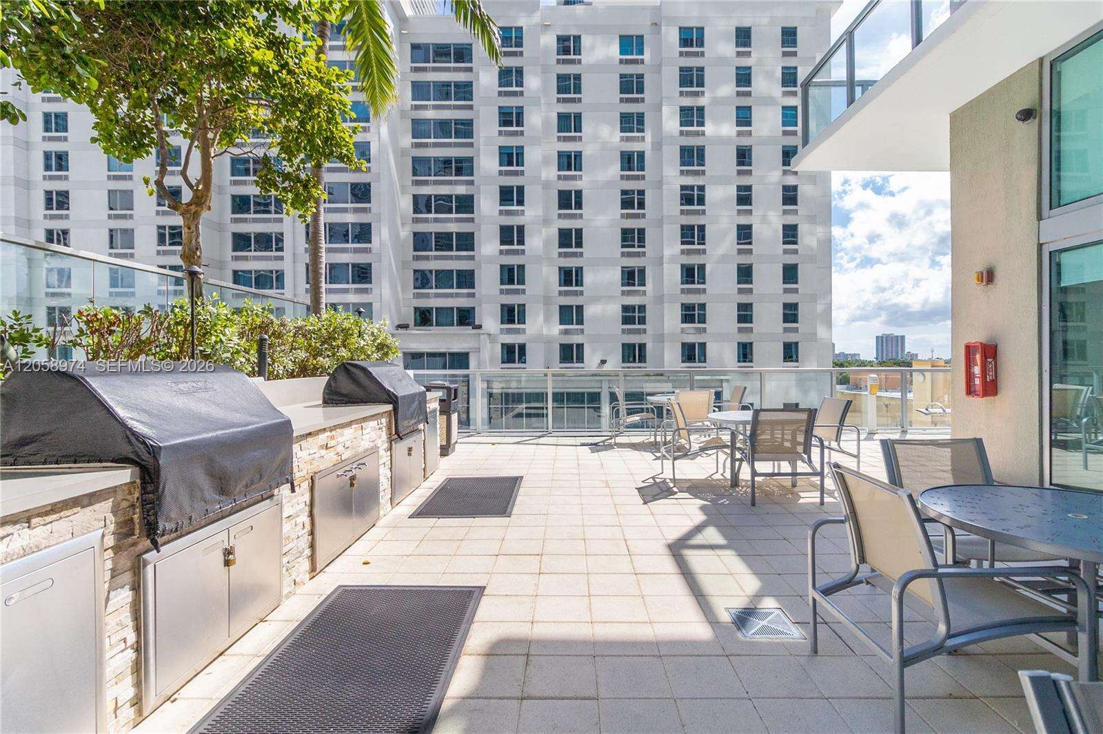 Axis On Brickell at 1111 1 Ave, Miami, FL 33130 - For Rent photo 32