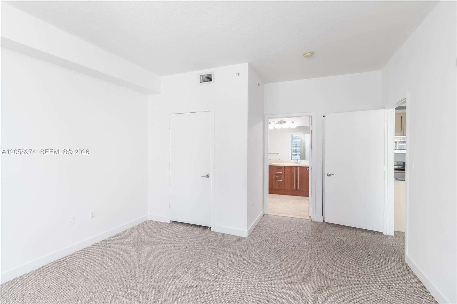 Axis On Brickell at 1111 1 Ave, Miami, FL 33130 - For Rent photo 6