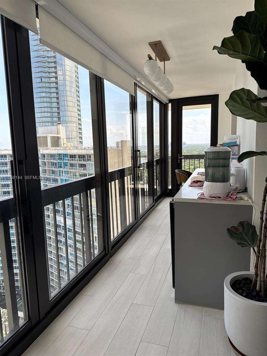 Brickell Bay Club at 2333 Brickell Ave, Miami, FL 33129 - For Rent photo 20