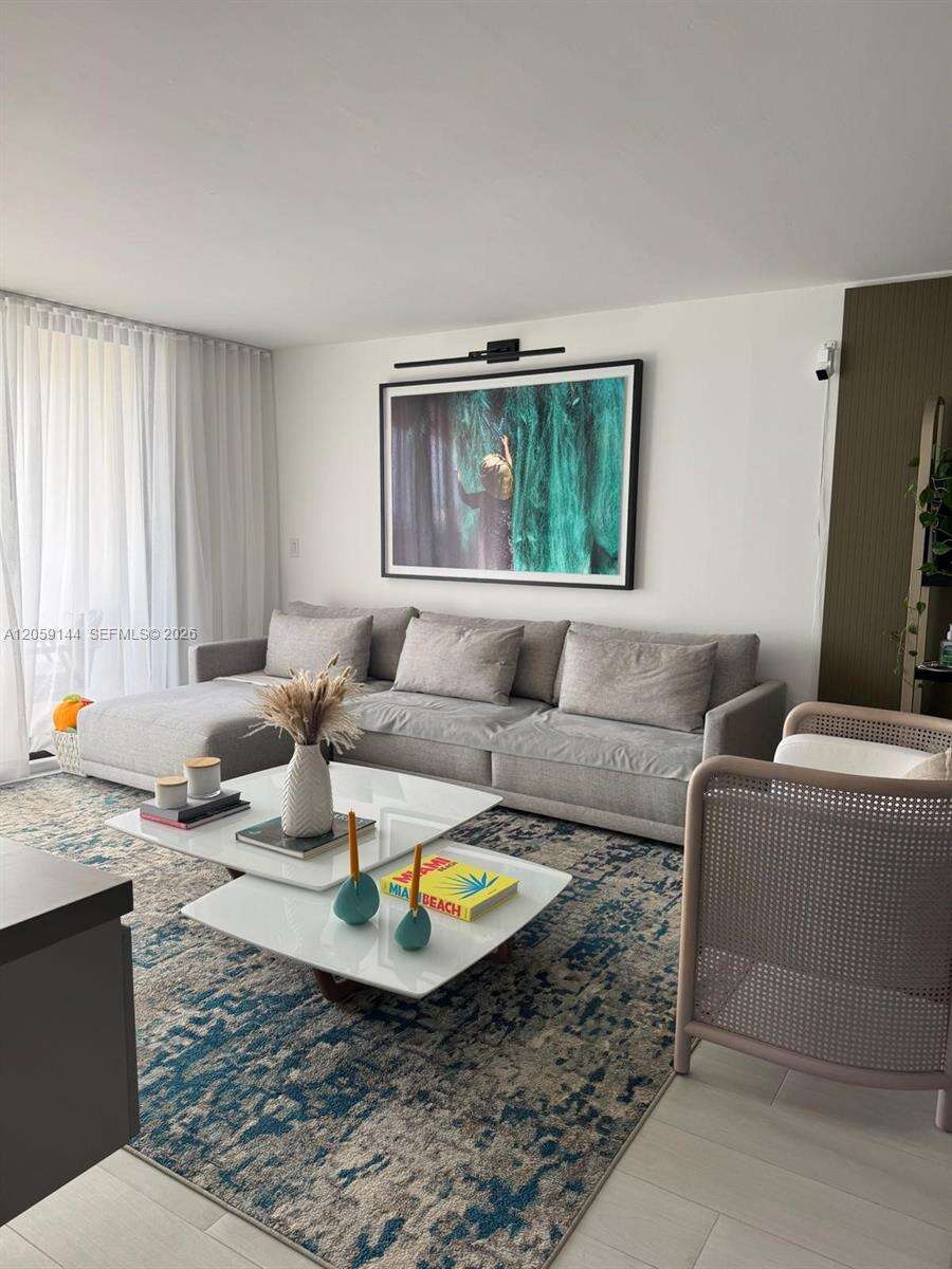 Brickell Bay Club at 2333 Brickell Ave, Miami, FL 33129 - For Rent photo 23