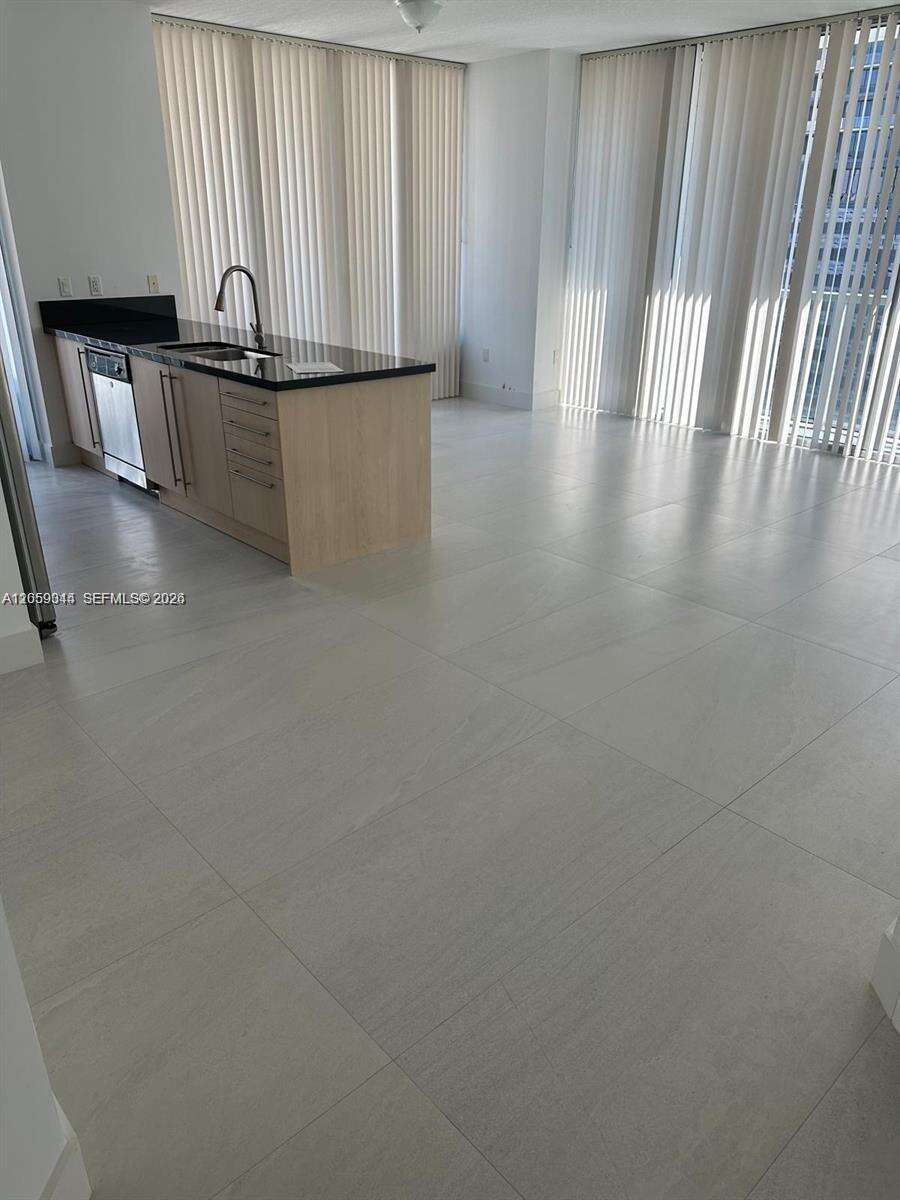Axis On Brickell at 1111 1 Ave, Miami, FL 33130 - For Rent photo 3