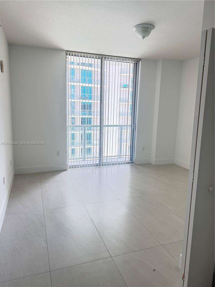 Axis On Brickell at 1111 1 Ave, Miami, FL 33130 - For Rent photo 21