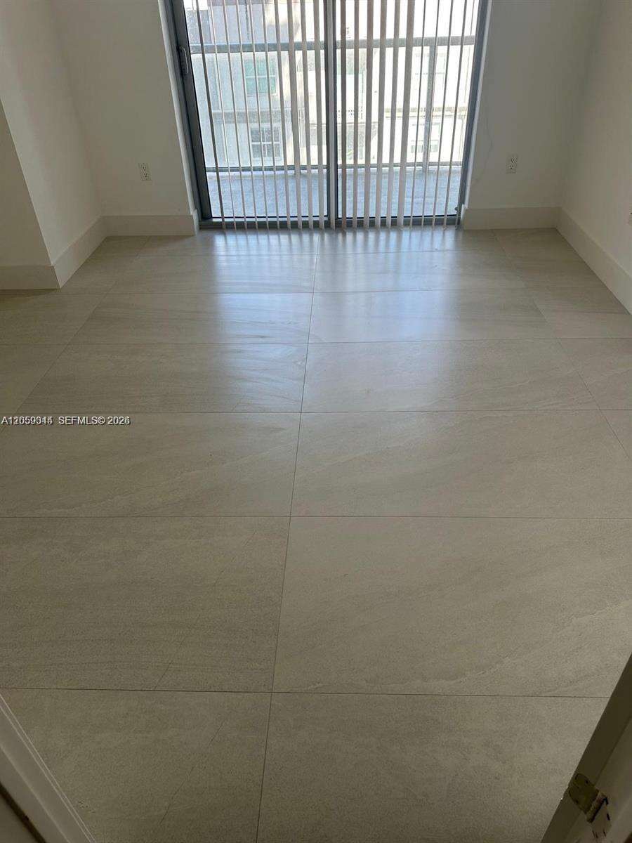 Axis On Brickell at 1111 1 Ave, Miami, FL 33130 - For Rent photo 6