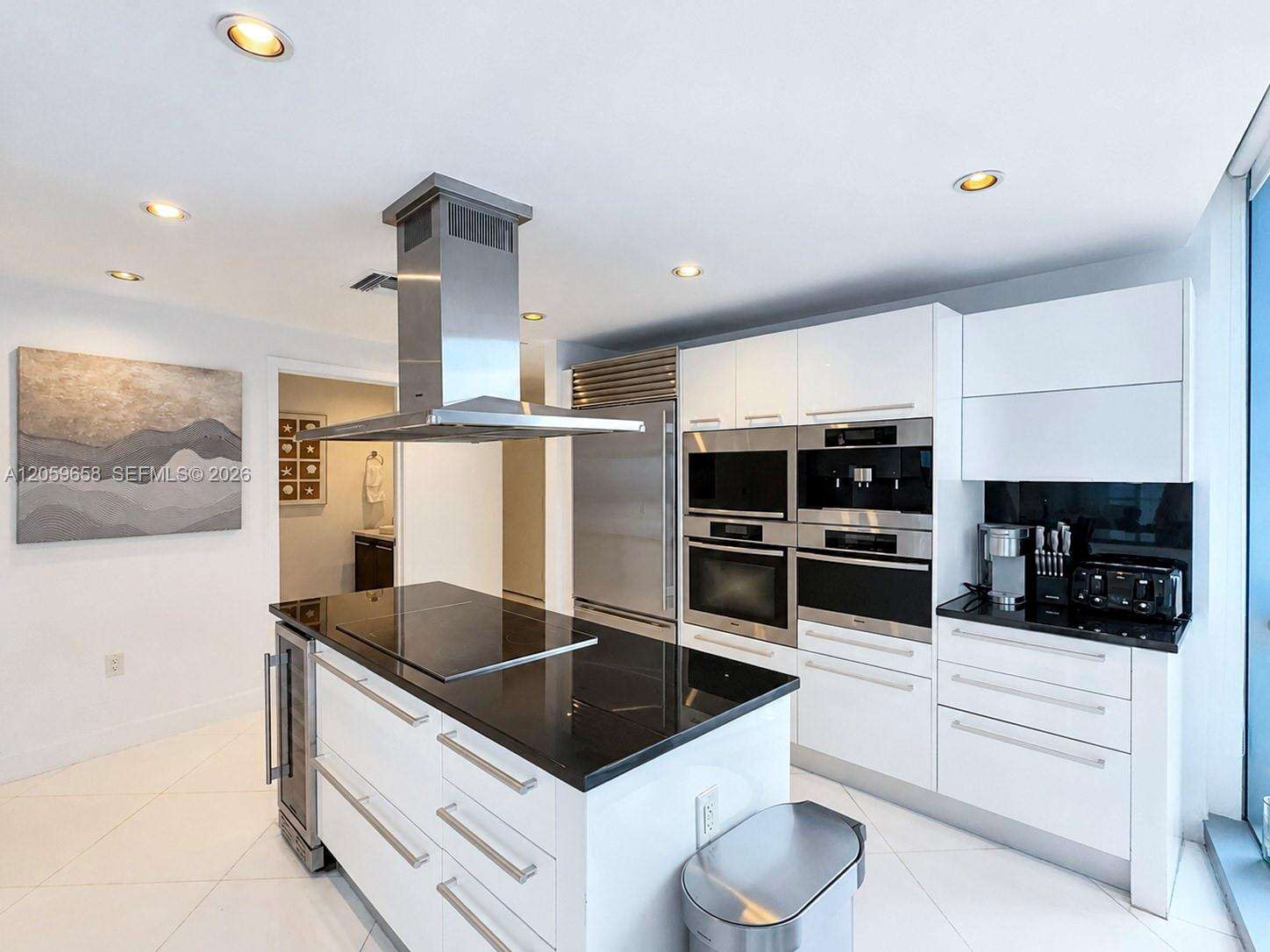 Jade Ocean at 17121 Collins Ave, Sunny Isles Beach, FL 33160 - For Rent photo 26