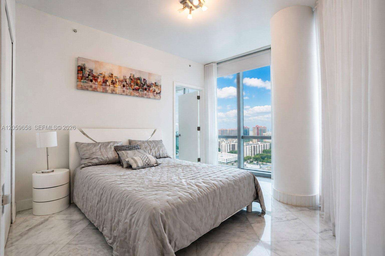 Jade Ocean at 17121 Collins Ave, Sunny Isles Beach, FL 33160 - For Rent photo 30