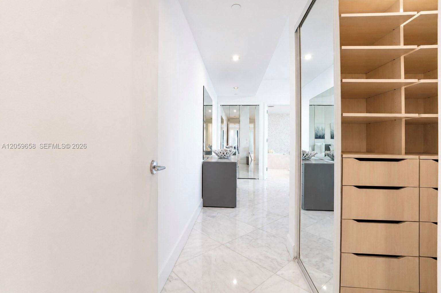 Jade Ocean at 17121 Collins Ave, Sunny Isles Beach, FL 33160 - For Rent photo 36