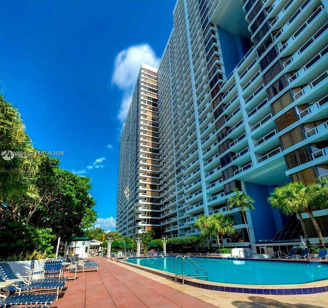 The Grand at 1717 Bayshore Dr, Miami, FL 33132 - For Rent photo 3