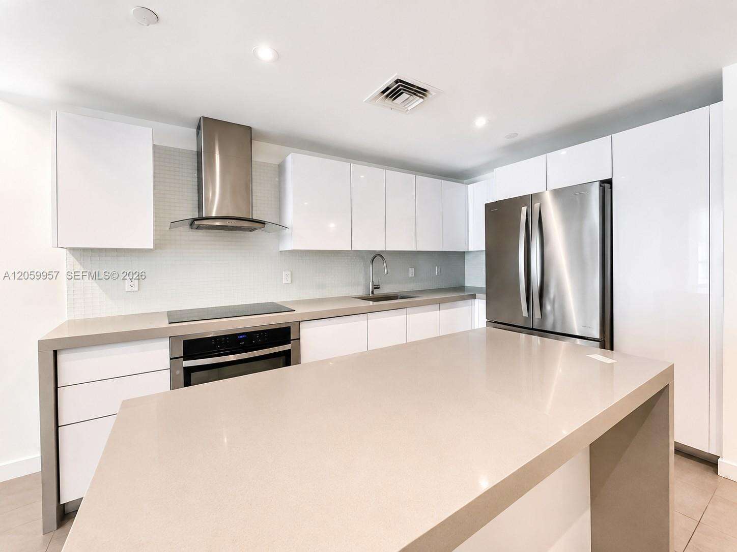 Canvas at 1600 1 Ave, Miami, FL 33132 - For Rent photo 3