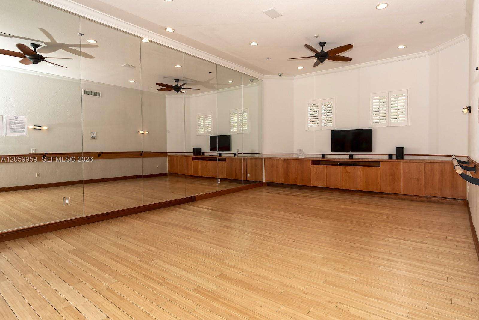 Village By The Bay at 3175 184 St, Aventura, FL 33160 - For Rent photo 27
