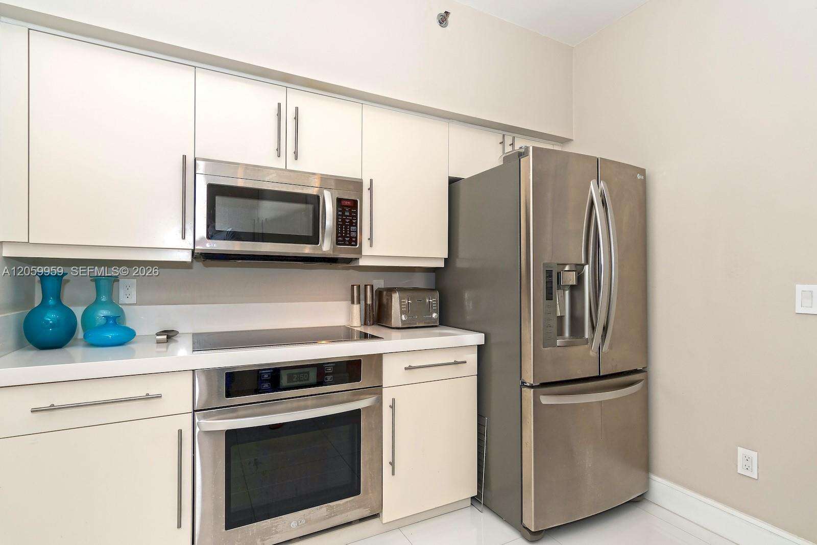 Village By The Bay at 3175 184 St, Aventura, FL 33160 - For Rent photo 8