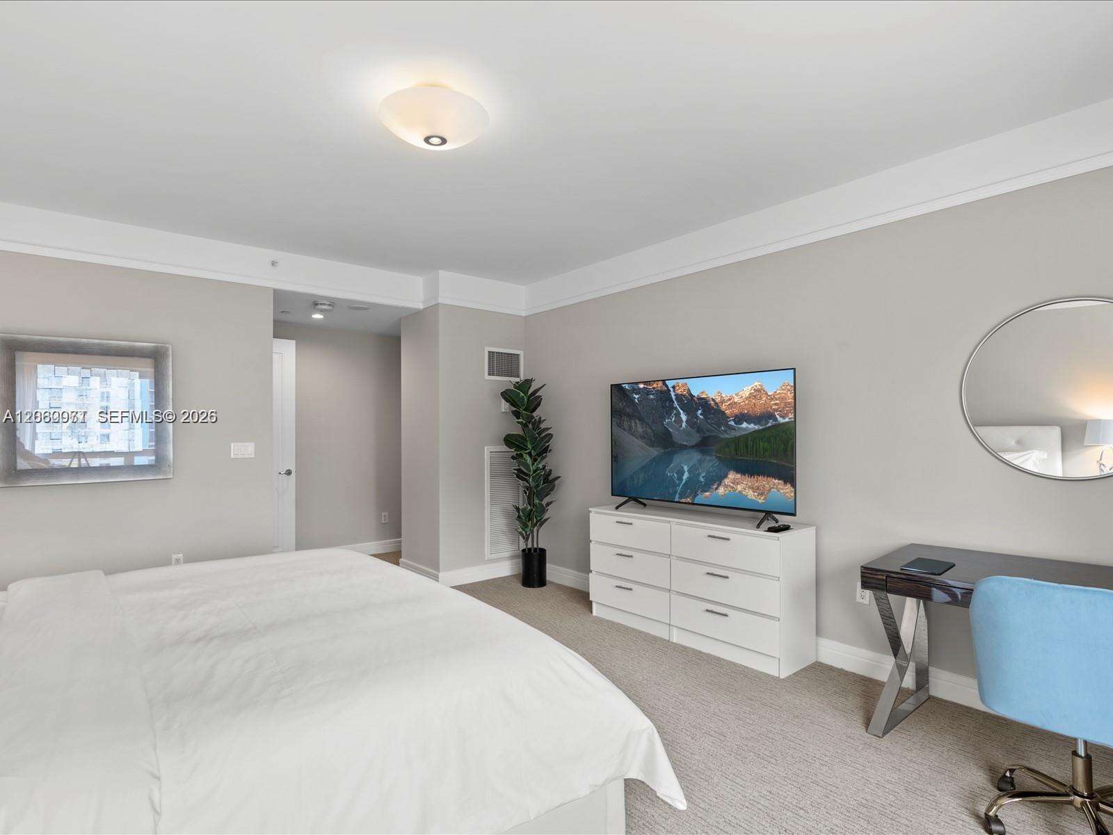 Four Seasons Residences at 1435 Brickell Ave, Miami, FL 33131 - For Rent photo 17