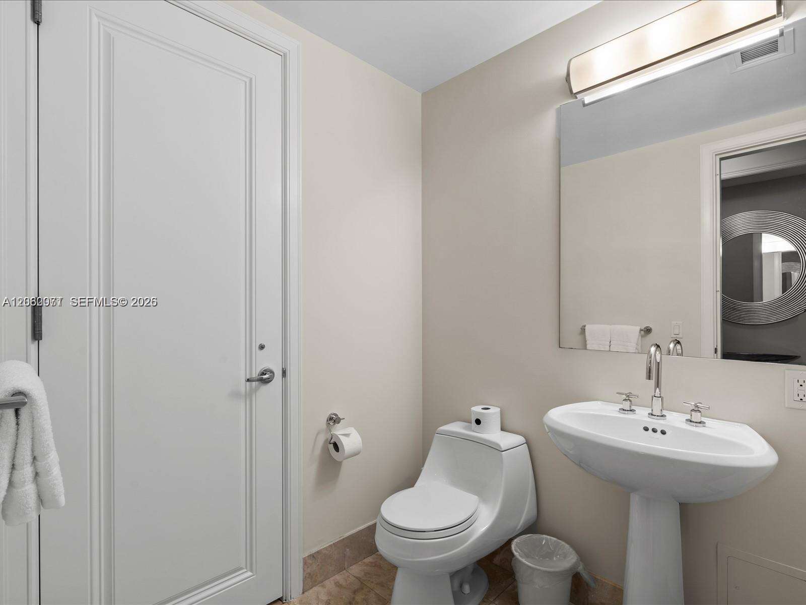 Four Seasons Residences at 1435 Brickell Ave, Miami, FL 33131 - For Rent photo 30